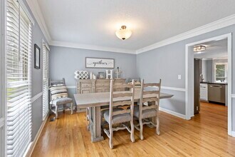 102 Briarpark Dr in Greer, SC - Building Photo - Building Photo