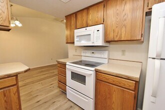 6883 W Parapet Ct in Boise, ID - Building Photo - Building Photo