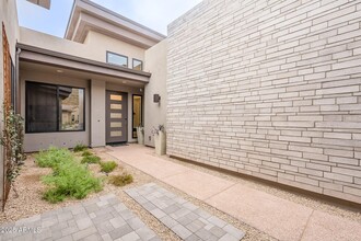 14153 E Highland Ave in Fountain Hills, AZ - Building Photo - Building Photo