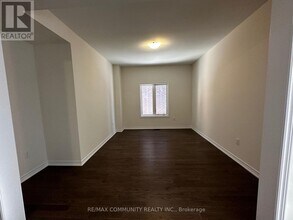 1220 Shankel Rd in Oshawa, ON - Building Photo - Building Photo