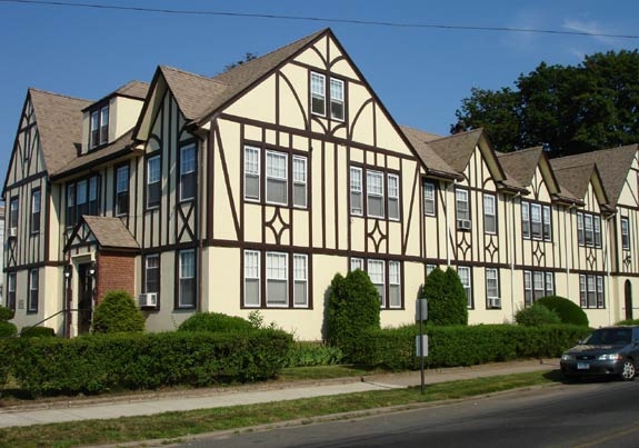 Main Street Apartments in West Haven, CT - Building Photo