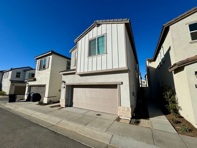 16095 Botanical St in Moreno Valley, CA - Building Photo - Building Photo