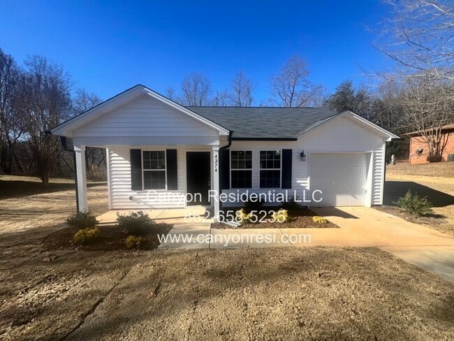 property at 4274 Winnabow Rd
