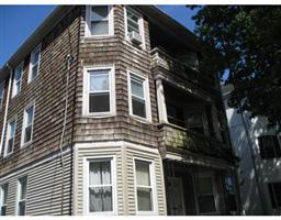 387 Ashley Blvd in New Bedford, MA - Building Photo - Building Photo