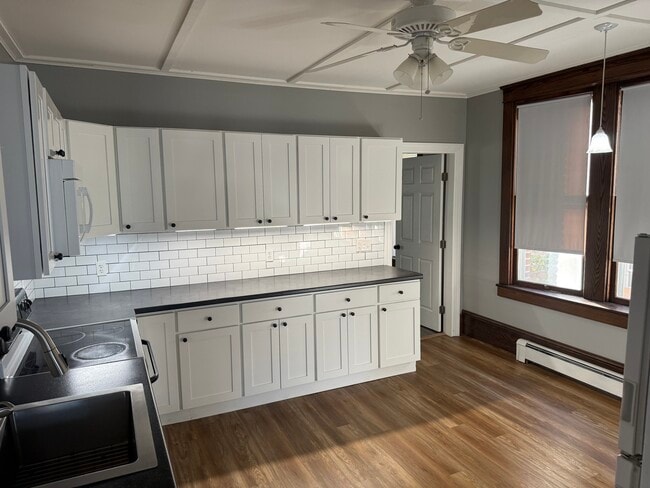 46 S Main St in Red Lion, PA - Building Photo - Building Photo