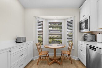 15337 Wimborne Ln in Naples, FL - Building Photo - Building Photo