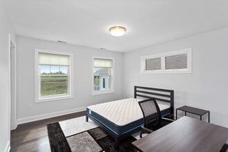 928 Reef Rd in Fairfield, CT - Building Photo - Building Photo