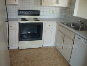 350 Beverly St in Hinesville, GA - Building Photo - Building Photo