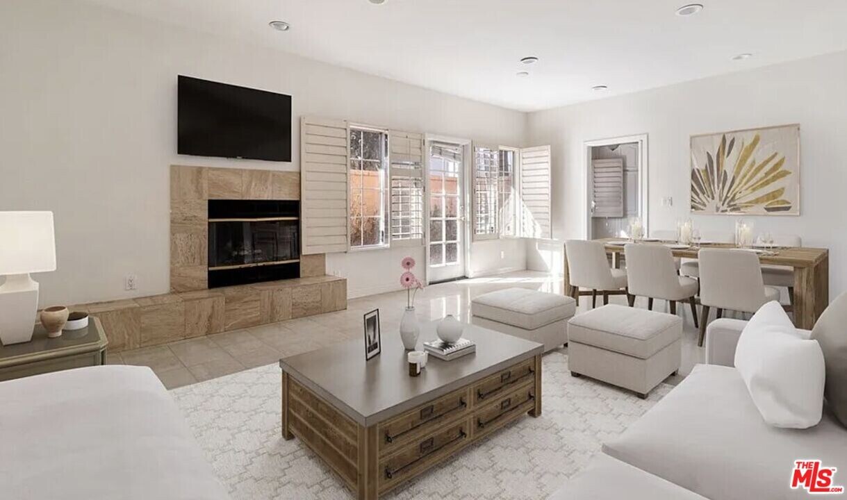 5200 White Oak Ave in Los Angeles, CA - Building Photo