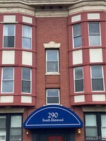 290 S Elmwood Ave in Buffalo, NY - Building Photo