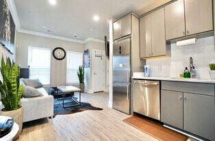 7221 Georgia Ave NW in Washington, DC - Building Photo