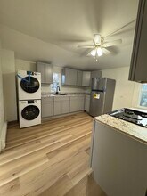 22 Cottage St in Holbrook, MA - Building Photo - Building Photo