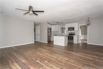820 Algood Ave in Hope Mills, NC - Building Photo - Building Photo