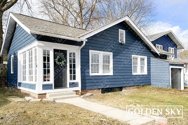 property at 4910 Winthrop Ave