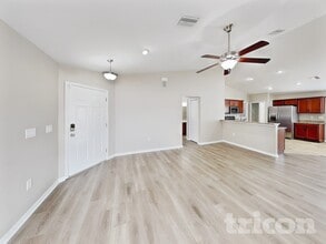 2311 12th Ave E in Palmetto, FL - Building Photo - Building Photo