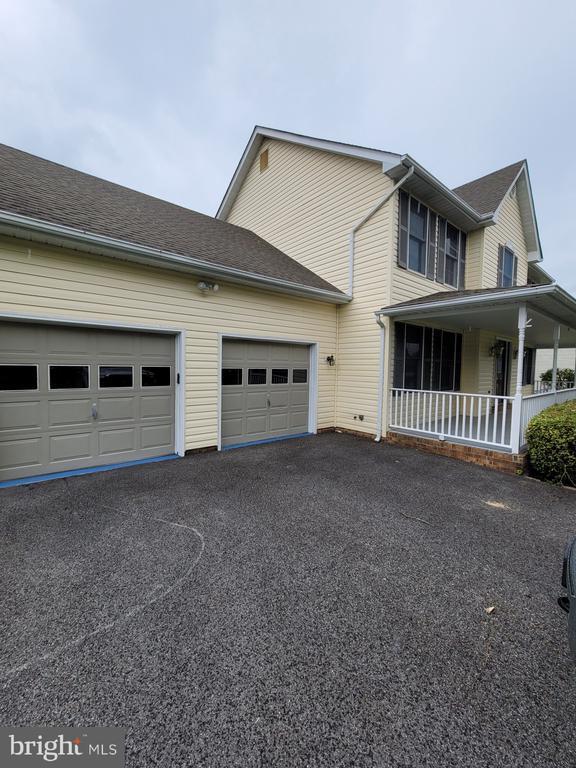 2435 Pimpernel Dr in Waldorf, MD - Building Photo - Building Photo