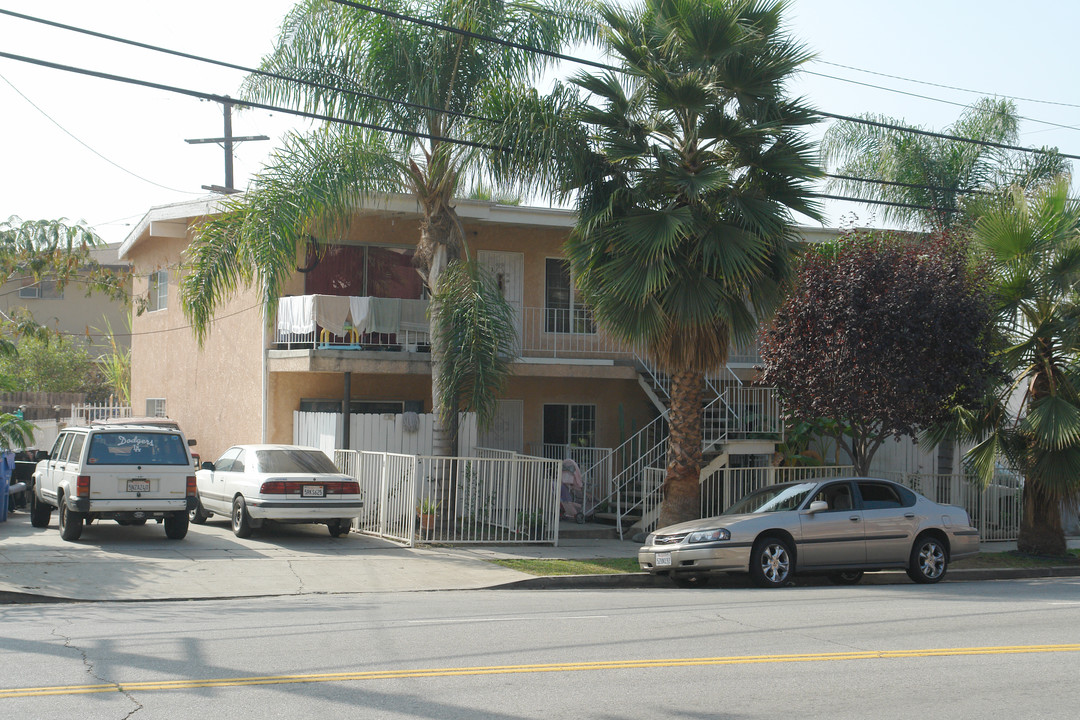 3436 Fletcher Dr in Los Angeles, CA - Building Photo