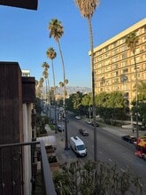 Villa Doheny I & II in Los Angeles, CA - Building Photo - Building Photo