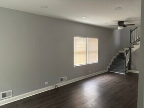 4610 N Karlov Ave in Chicago, IL - Building Photo - Building Photo