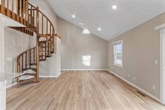 1551 Namekagon St, Unit Namekagon U4 in Hudson, WI - Building Photo - Building Photo