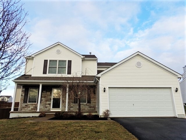 2271 Landcrest Dr