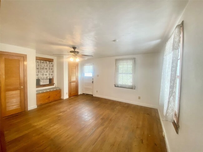 property at 5618 Avenue L