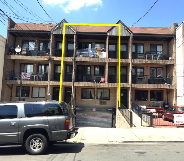 32-38 104th St in Corona, NY - Building Photo