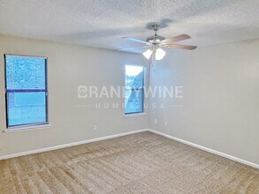 7901 Winterwood Cir N in Jacksonville, FL - Building Photo - Building Photo