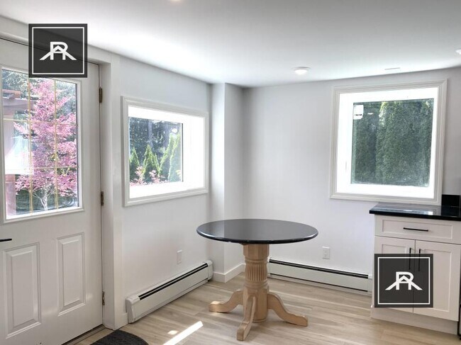 6 Louders Ln in Boston, MA - Building Photo - Building Photo