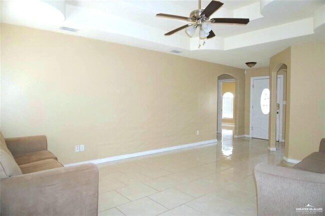 531 Tulip Cir in Alamo, TX - Building Photo - Building Photo