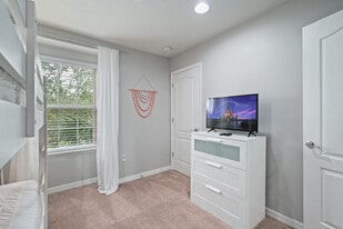 2058 Rome Dr in Kissimmee, FL - Building Photo