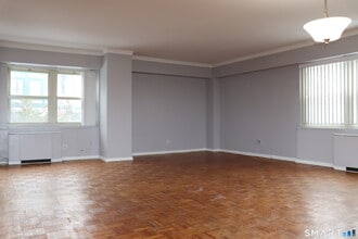 31 Woodland St in Hartford, CT - Building Photo - Building Photo