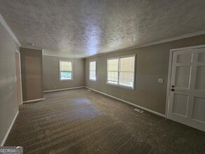 130 Susie Pl in Newnan, GA - Building Photo - Building Photo