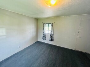 553597 US-1 in Hilliard, FL - Foto de edificio - Building Photo