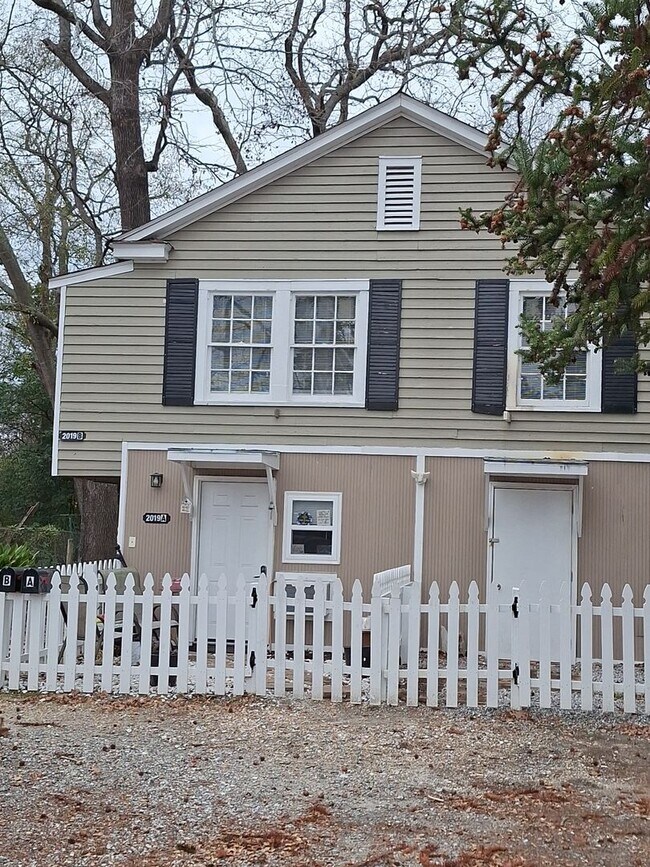 property at 2019 15th Ave