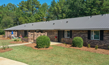 Sunrise Village in Talladega, AL - Building Photo - Building Photo