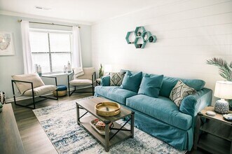 6247 Lucille Dr in North Charleston, SC - Building Photo - Building Photo