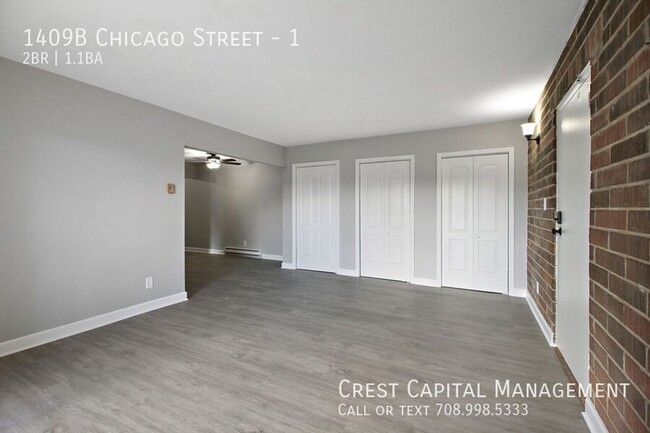 property at 1407 E Chicago St