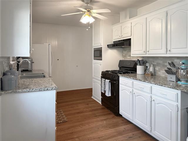 209 Pimlico Way in Saginaw, TX - Building Photo - Building Photo