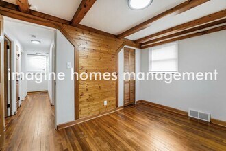 203 Hilton Dr in Pittsburgh, PA - Building Photo - Building Photo