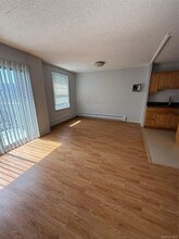 35 Park Ave in Suffern, NY - Foto de edificio - Building Photo