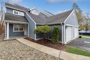 51 Colby Ln in Briarcliff Manor, NY - Building Photo