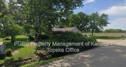 3445 SE 45th St in Topeka, KS - Building Photo - Building Photo