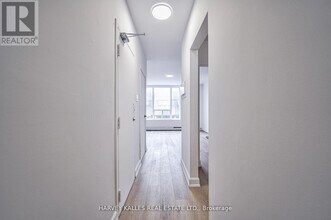1046 Bathurst St in Toronto, ON - Building Photo - Building Photo