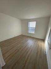 630 Hagerer St, Unit Lower in Racine, WI - Building Photo - Building Photo