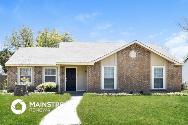 property at 1724 Panola Dr