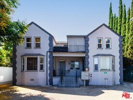 11472 Ventura Blvd in Los Angeles, CA - Building Photo