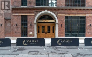 15-4315 Mercer St in Toronto, ON - Building Photo - Building Photo