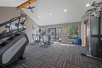 Country Villas in Oceanside, CA - Building Photo - Building Photo