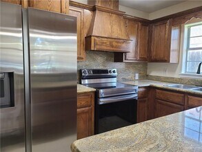 3601 Embassy Ave in Pharr, TX - Building Photo - Building Photo